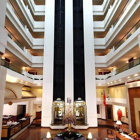 Hotel Sagar Plaza City Centre Púna Kültér fotó