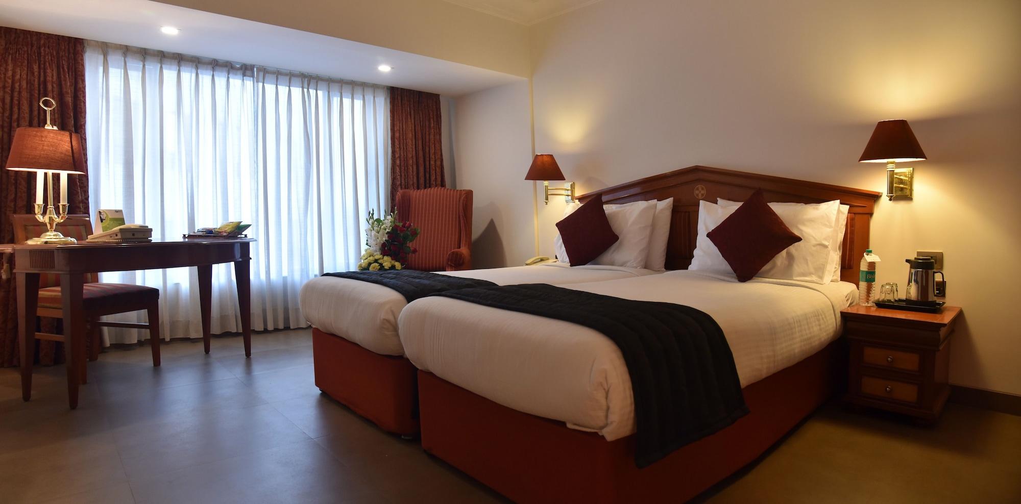 Hotel Sagar Plaza City Centre Púna Kültér fotó